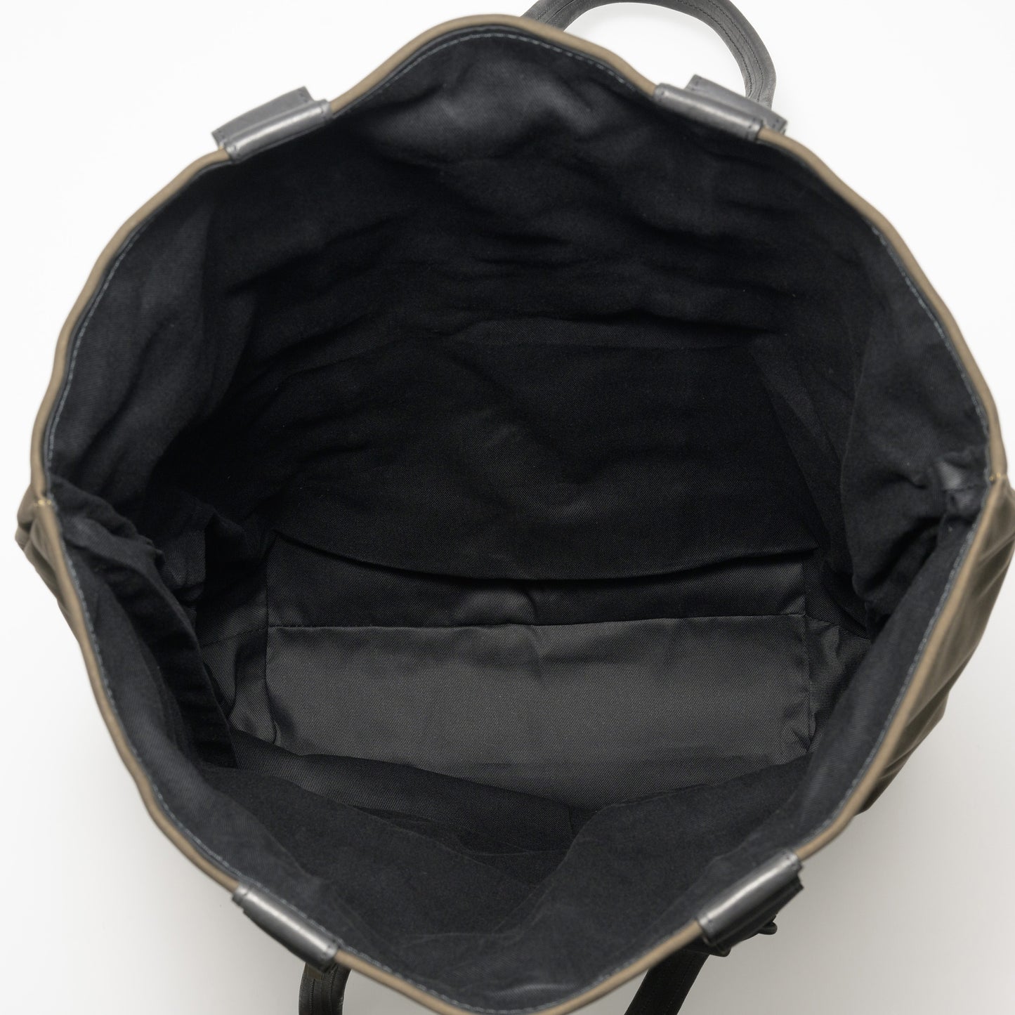 VOYAGE / トートバッグ Mサイズ / ベンタイル(オリーブ)